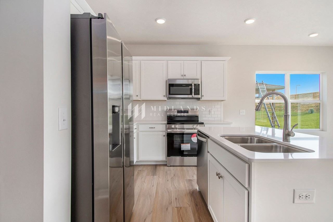 15975 Kempten Creek Dr - Photo 7 of 16