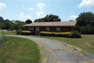 1901 Crandon Dr - Photo 1 of 1