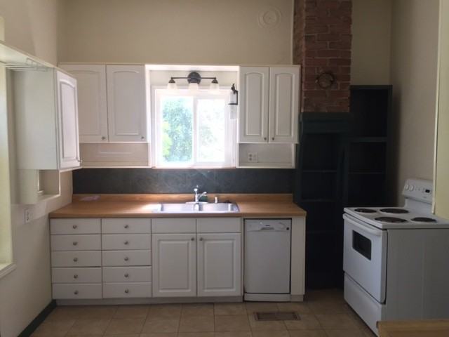 1034 Chestnut Street - Photo 3 of 28