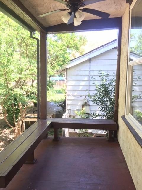 1034 Chestnut St - Photo 2 of 14