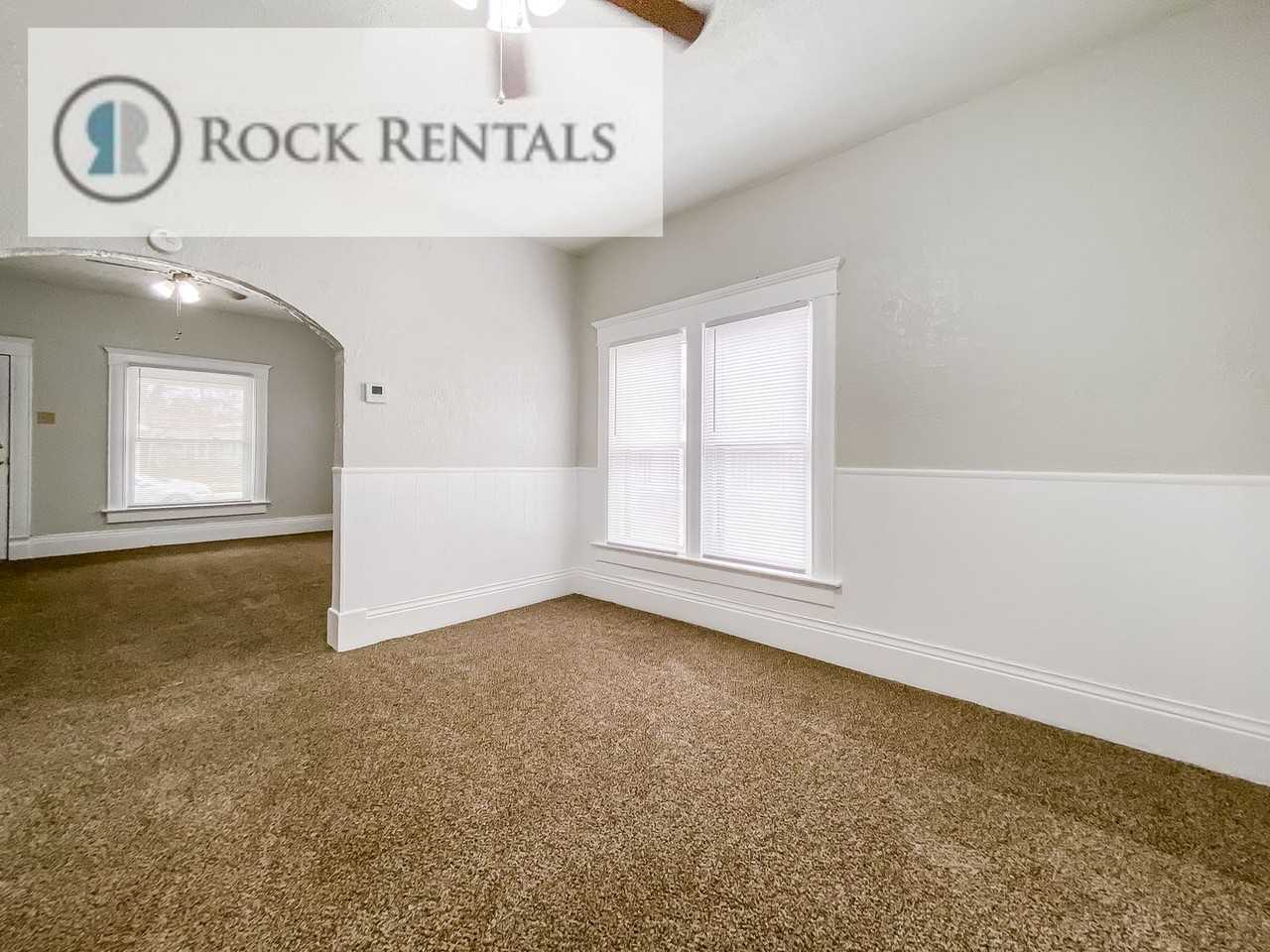 212 E 9th Ave - Photo 4 of 10