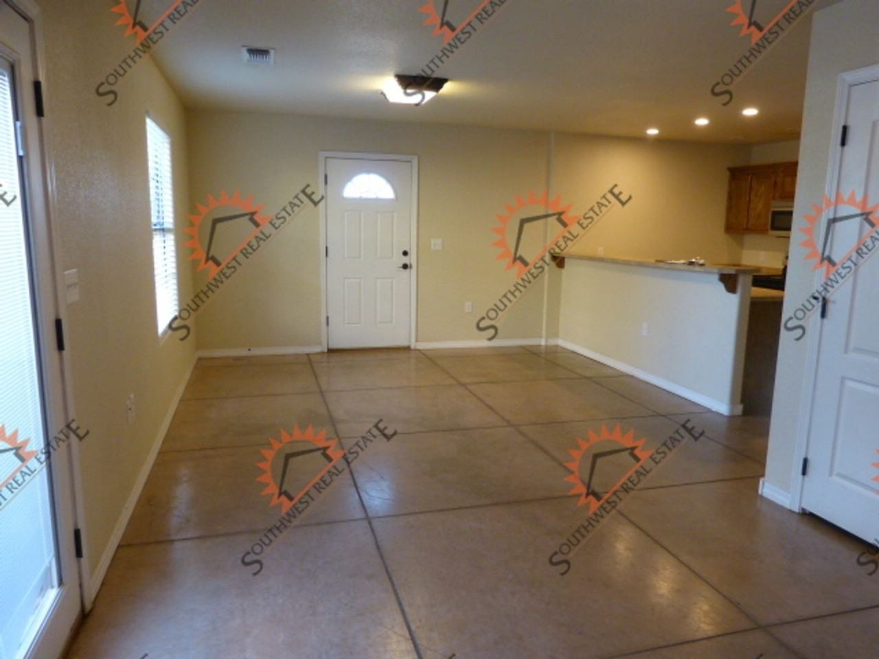 1320 Ash St. - Photo 2 of 13