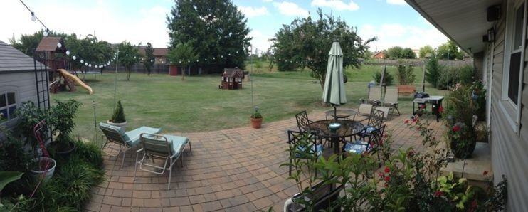 2040 1st Ave - Photo 3 of 18