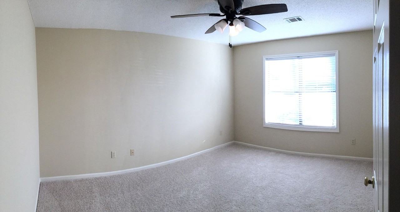 1068 Vineyards Drive - Photo 7 of 12