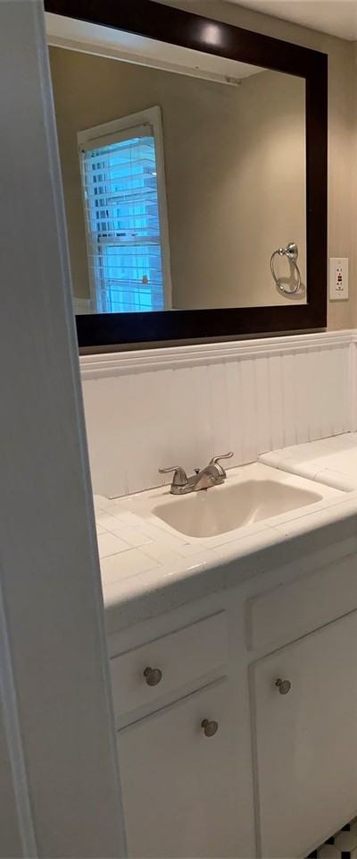 1628 4th Ave - Photo 6 of 10