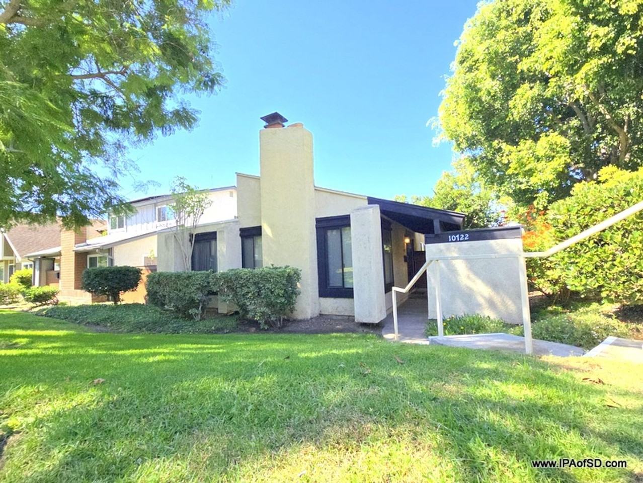 10722 Cariuto Ct - Photo 2 of 17