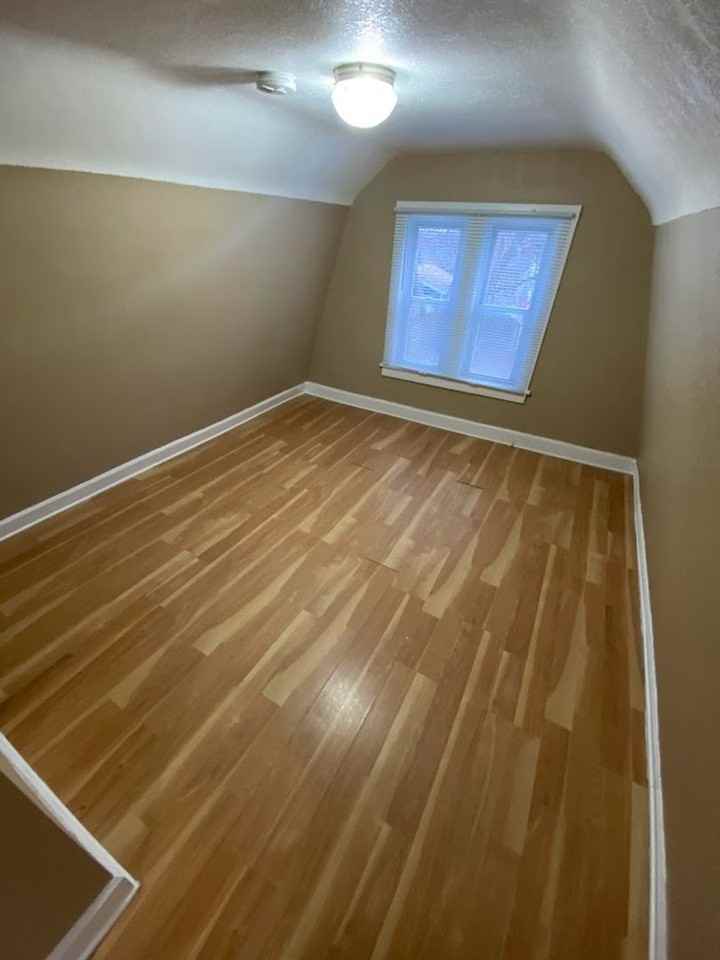 1432 N 49th St - Photo 2 of 9