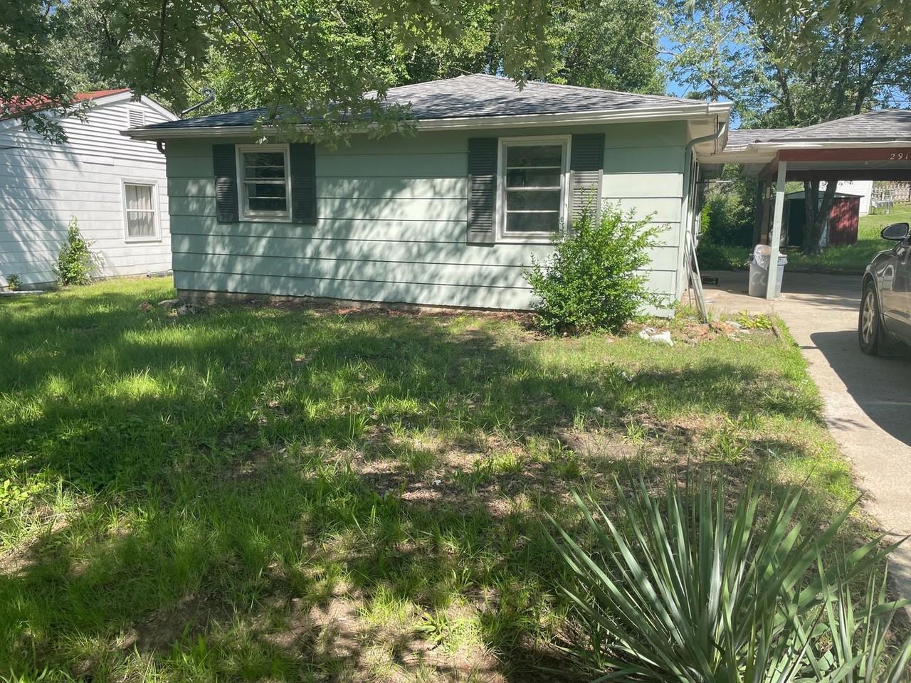 2910 Argyle Rd - Photo 2 of 34