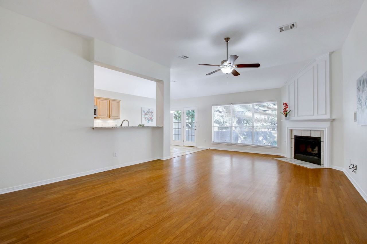 10457 Trailway Oak - Photo 3 of 26