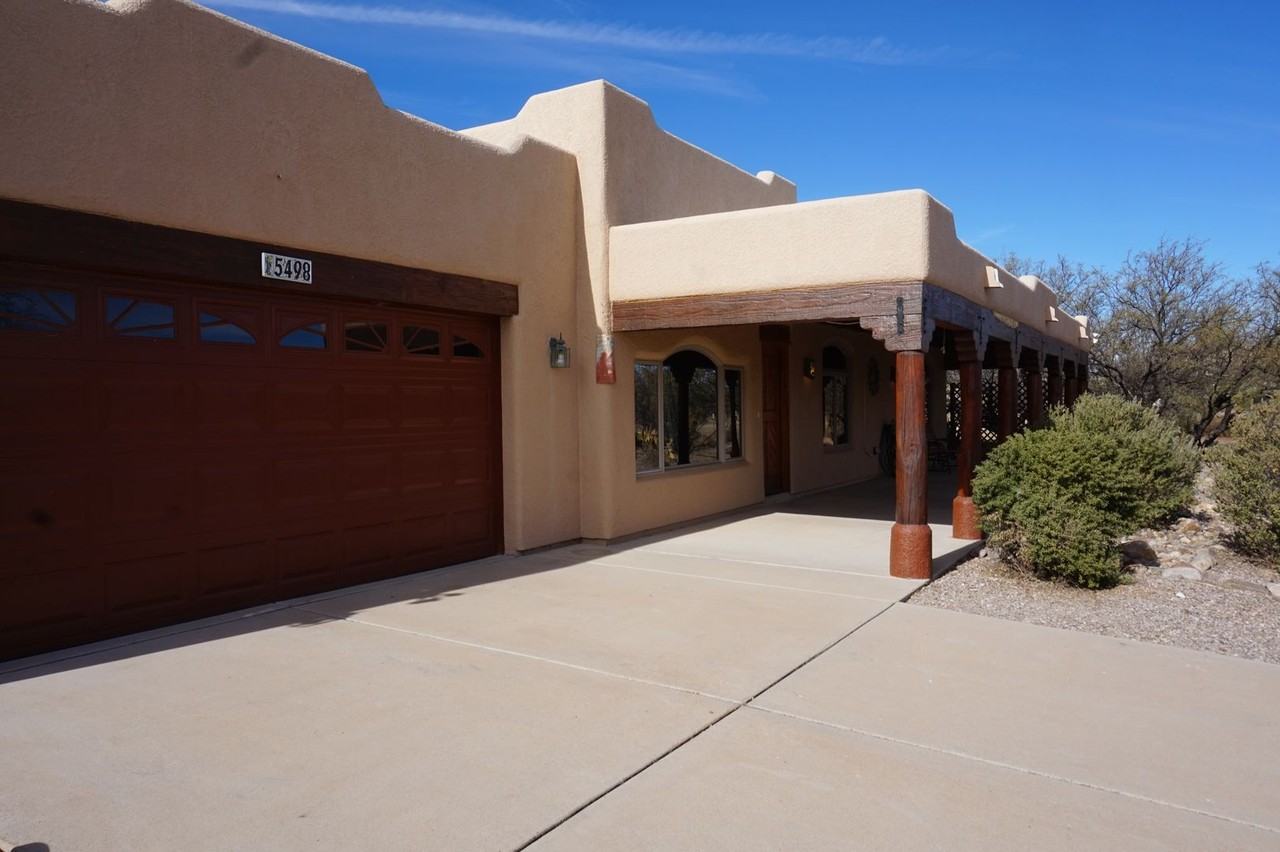 5498 E Calle De La Palmera - Photo 2 of 18