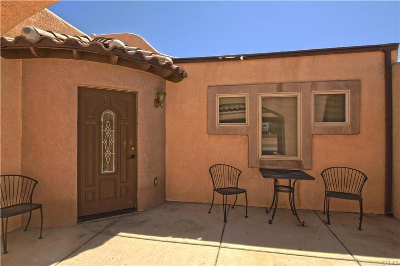 Condo - Photo 3 of 9