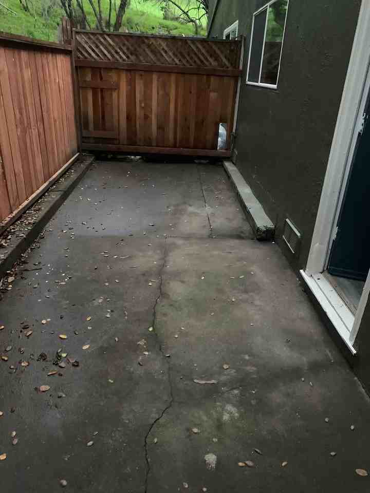 Rolling Hills Apartments - Photo 3 of 12