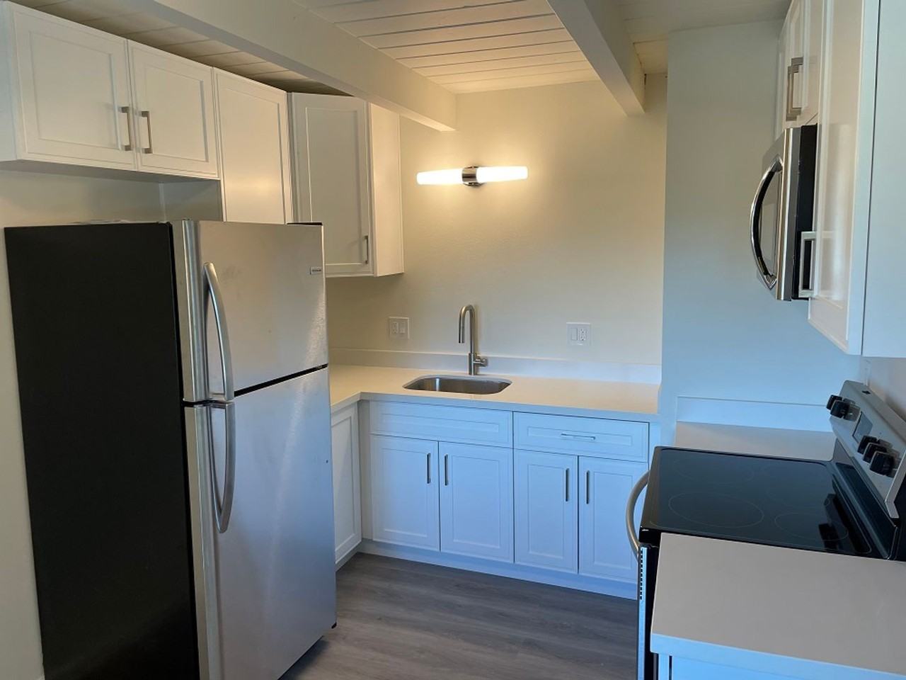 Rolling Hills Apartments - Photo 6 of 12