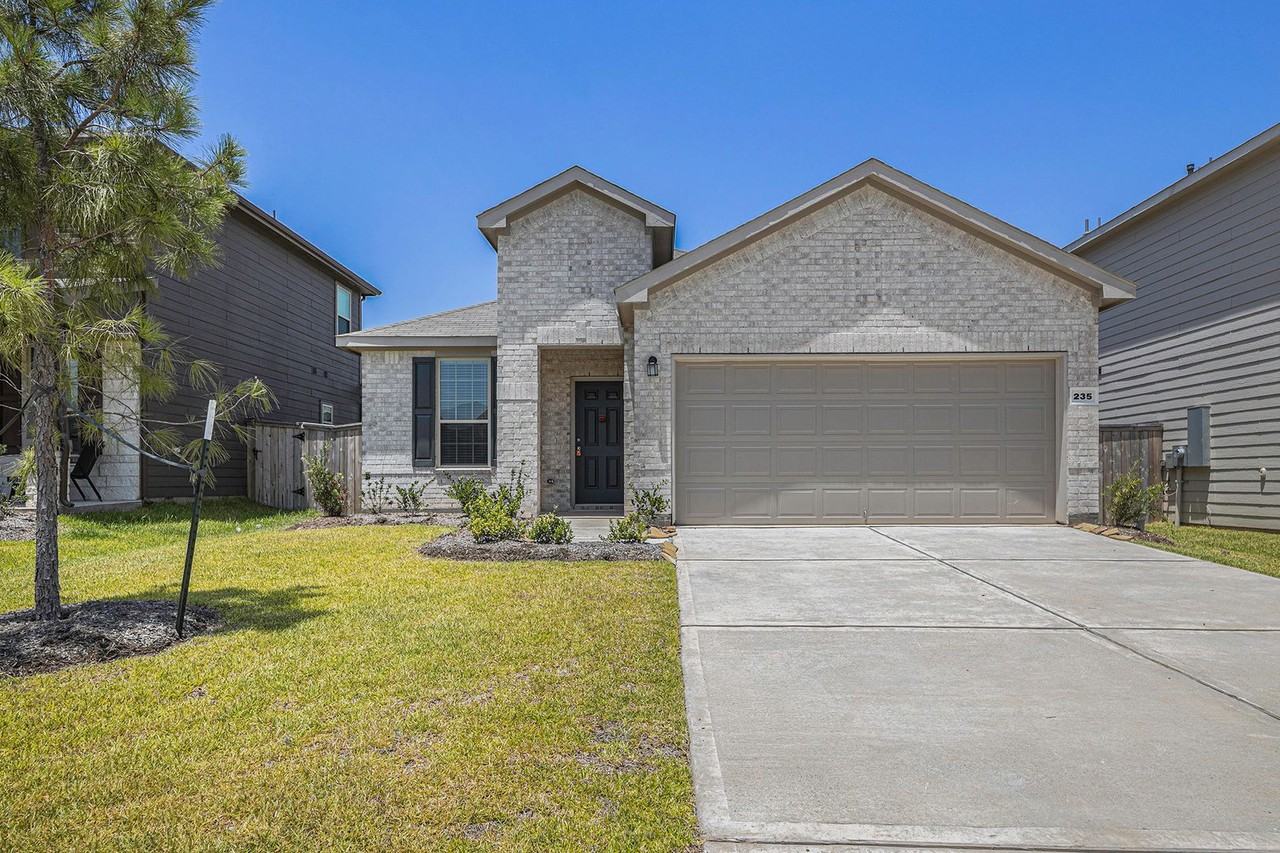 235 Pine Cavern Dr - Photo 2 of 22