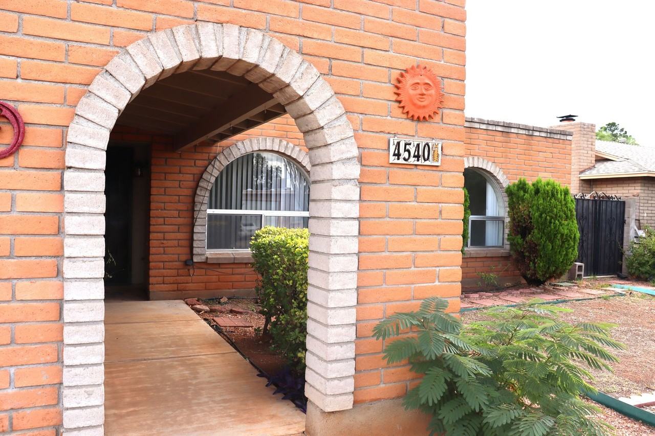 4540 Via Viento - Photo 5 of 24