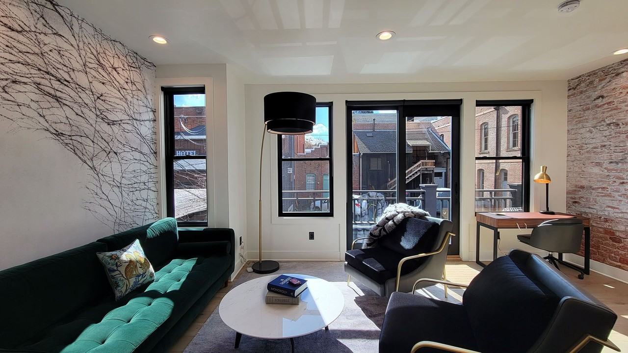 150 E C St - Photo 2 of 50