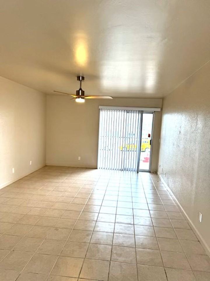 Evergreen Villas - Photo 3 of 22