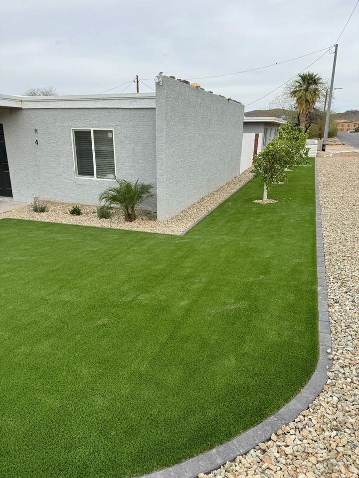 1562 E Peoria Ave - Photo 2 of 10