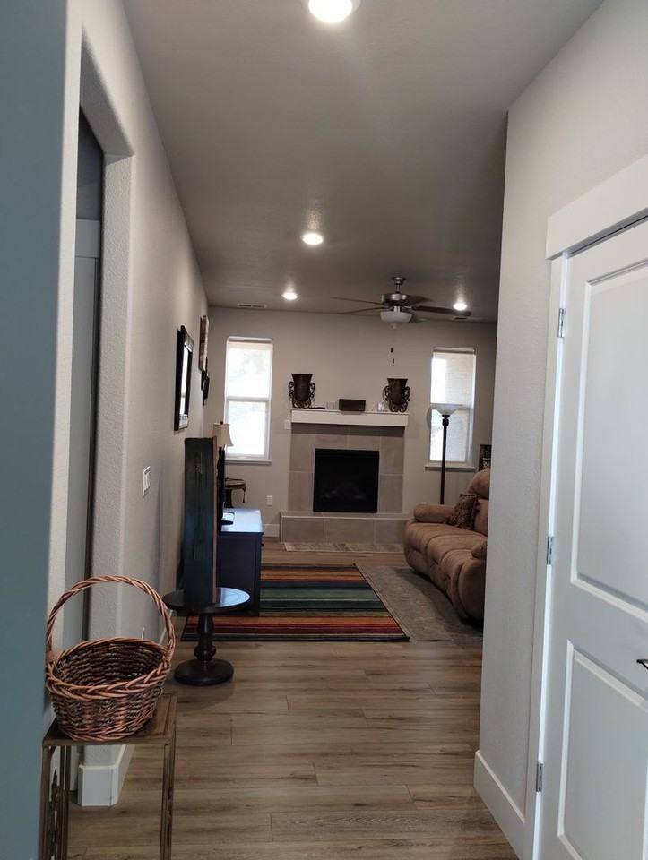 1202 Gilman Ave - Photo 3 of 32