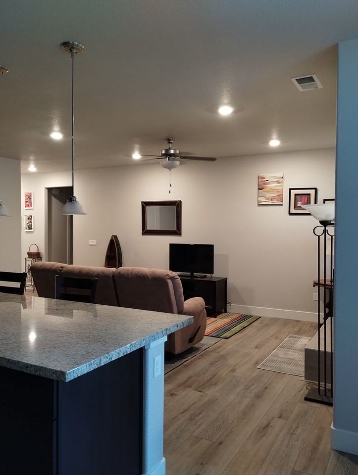 1202 Gilman Ave - Photo 6 of 32