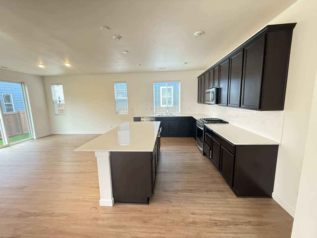 17811 Se 265th St - Photo 3 of 20