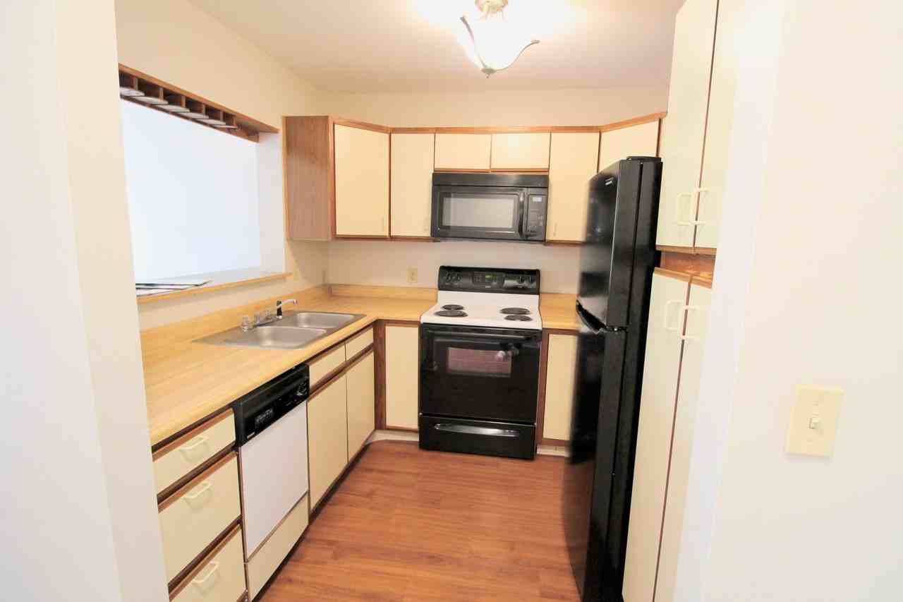 Hunters Ridge Condominiums  1360J - Photo 6 of 42