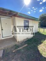 featured image of 845 N Prairieville St