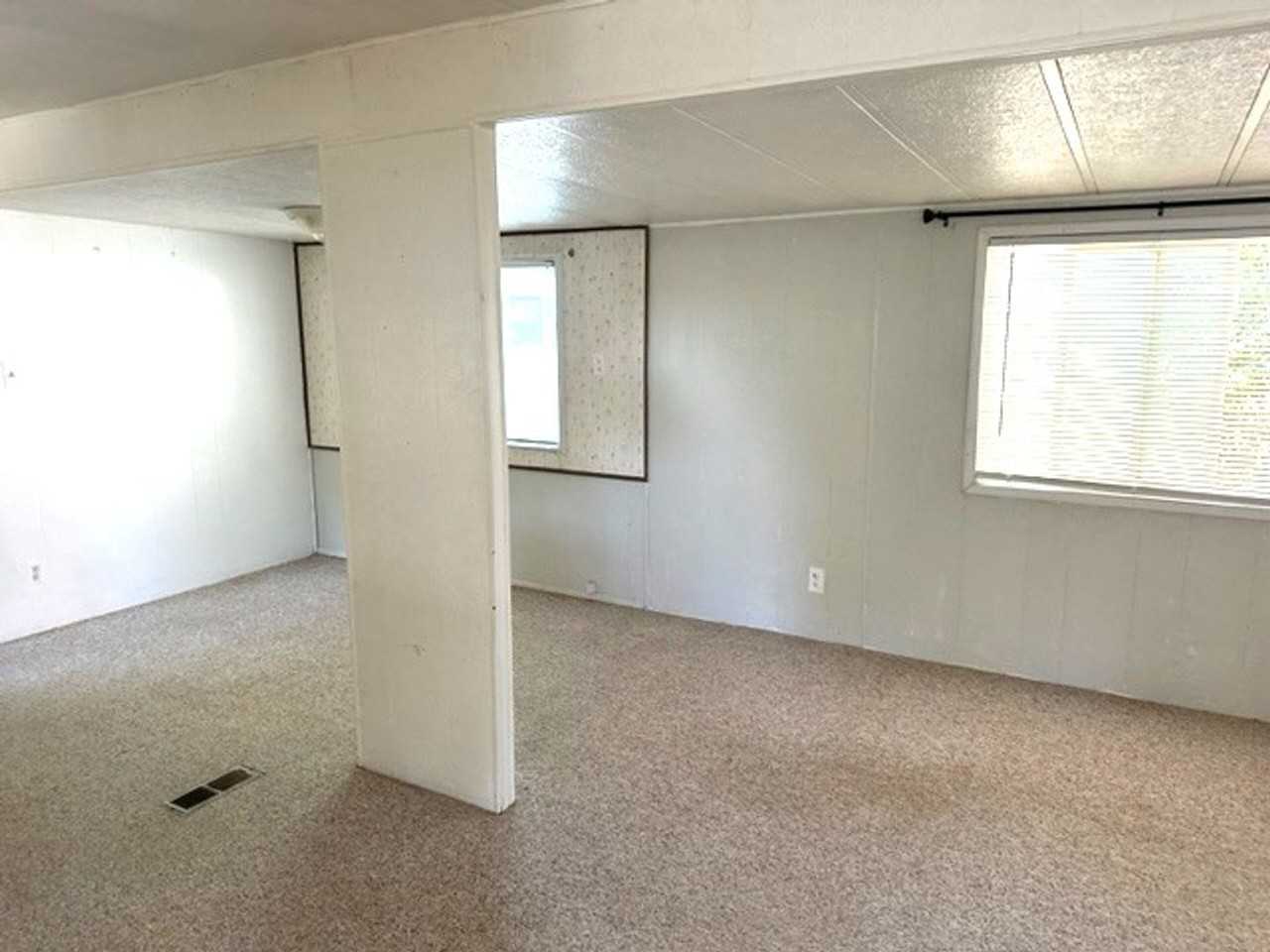 251 Bullion Rd - Photo 4 of 13