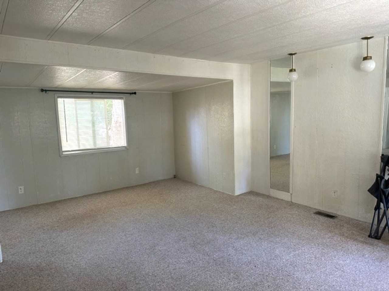 251 Bullion Rd - Photo 3 of 13