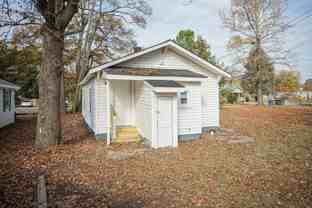 606 N King Ave - Photo 1 of 1