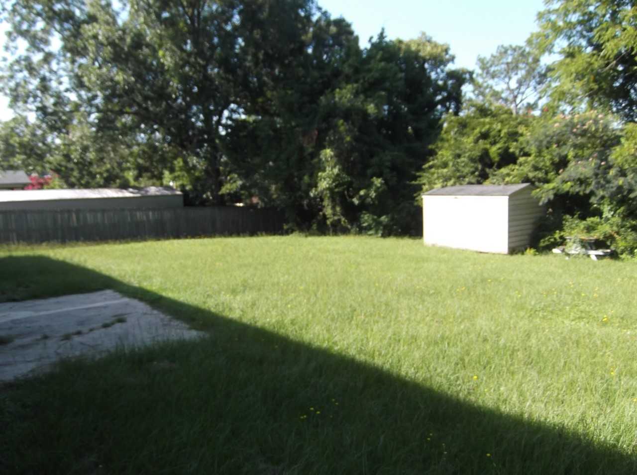 1448 Keswick Dr - Photo 4 of 5