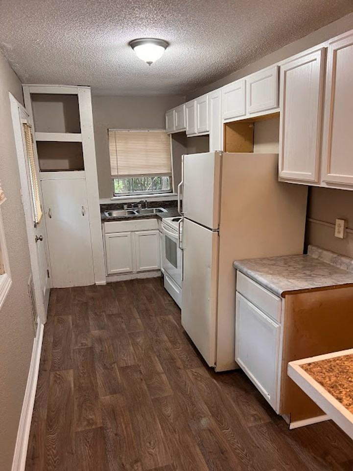 387 Alice Drive #REAR - Photo 3 of 7