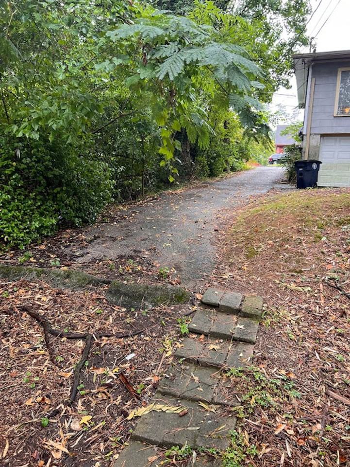 387 Alice Drive #REAR - Photo 7 of 7