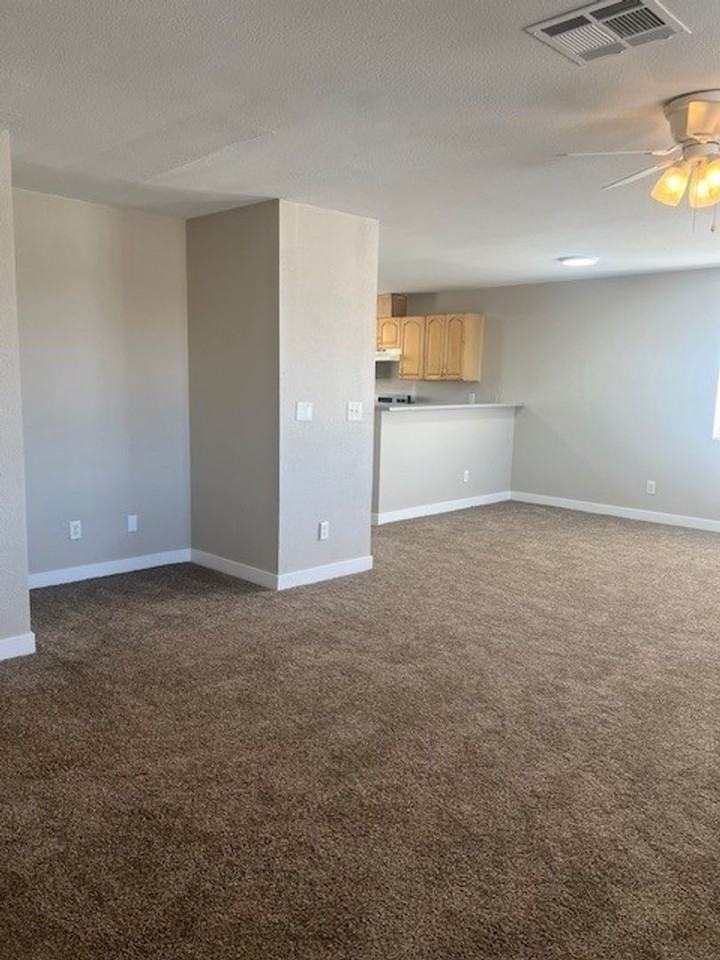 807 807 Lawry Avenue - 807 Lawry Avenue - Photo 6 of 14