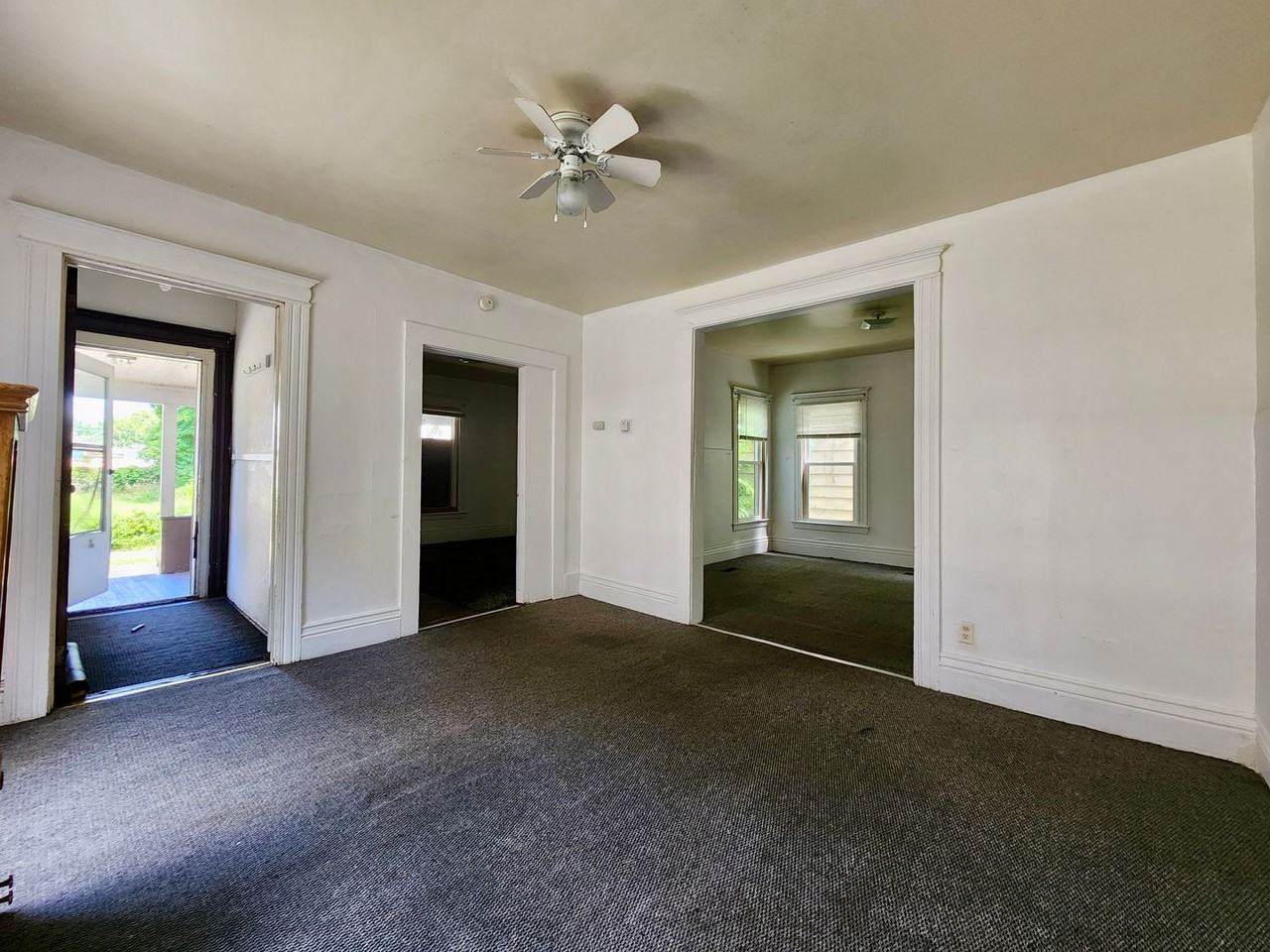 4 Stanley St - Photo 5 of 26