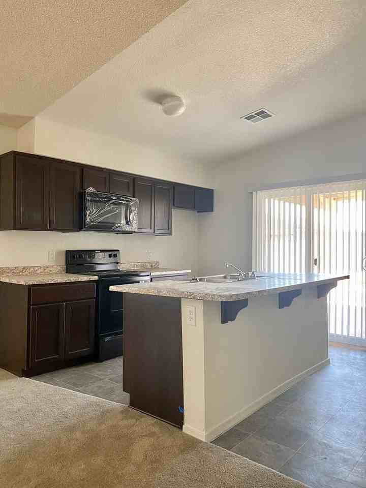 4521 S Desert Willow Way - Photo 3 of 8