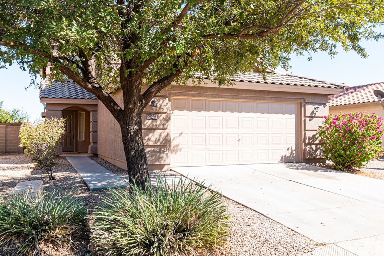 31569 N Sundown Dr - Photo 4 of 35