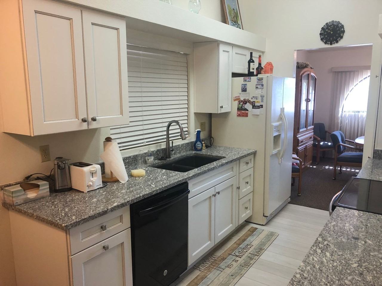 9506 E Fairway Blvd - Photo 2 of 20