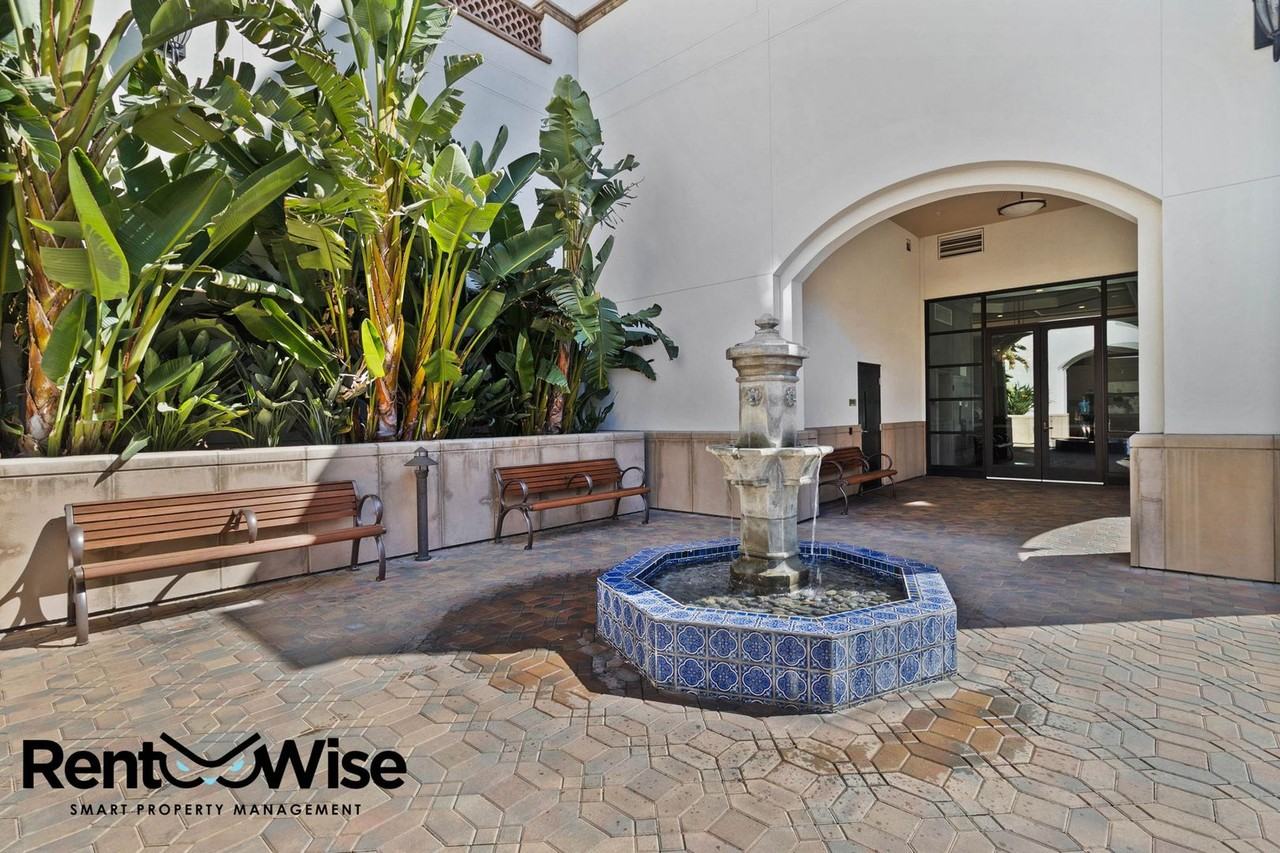 657 Walnut St #509 - Photo 4 of 37