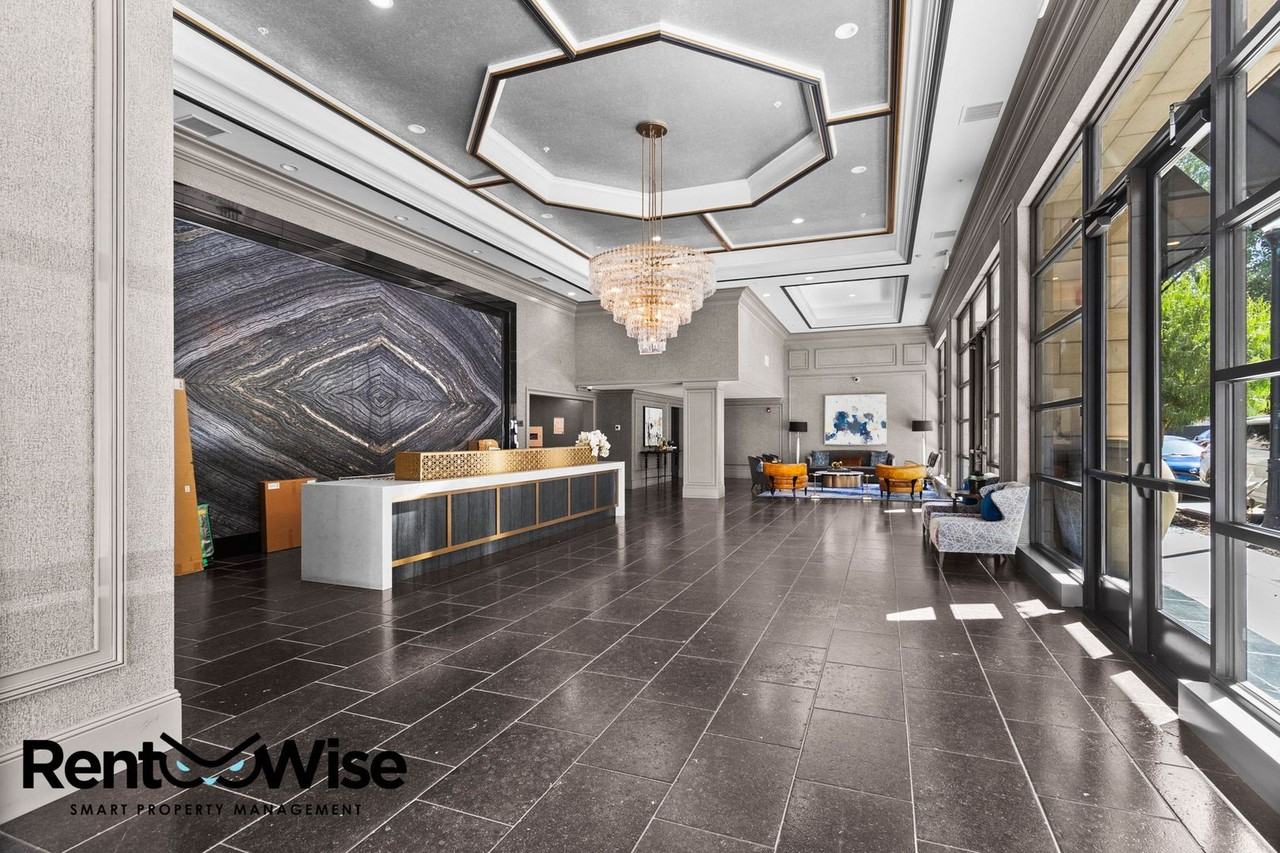 657 Walnut St #509 - Photo 5 of 37