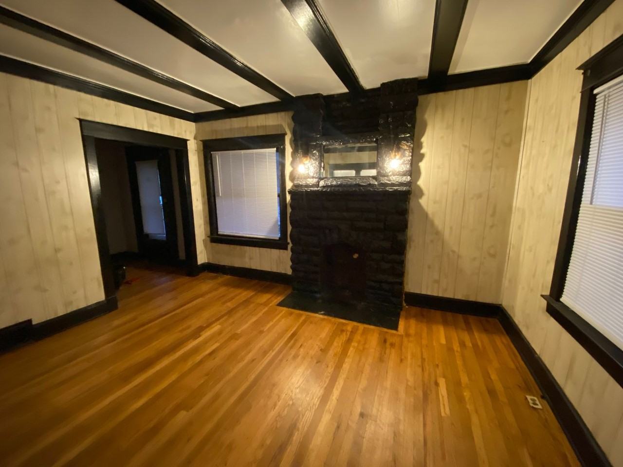 2416 E 42nd St - Photo 3 of 8