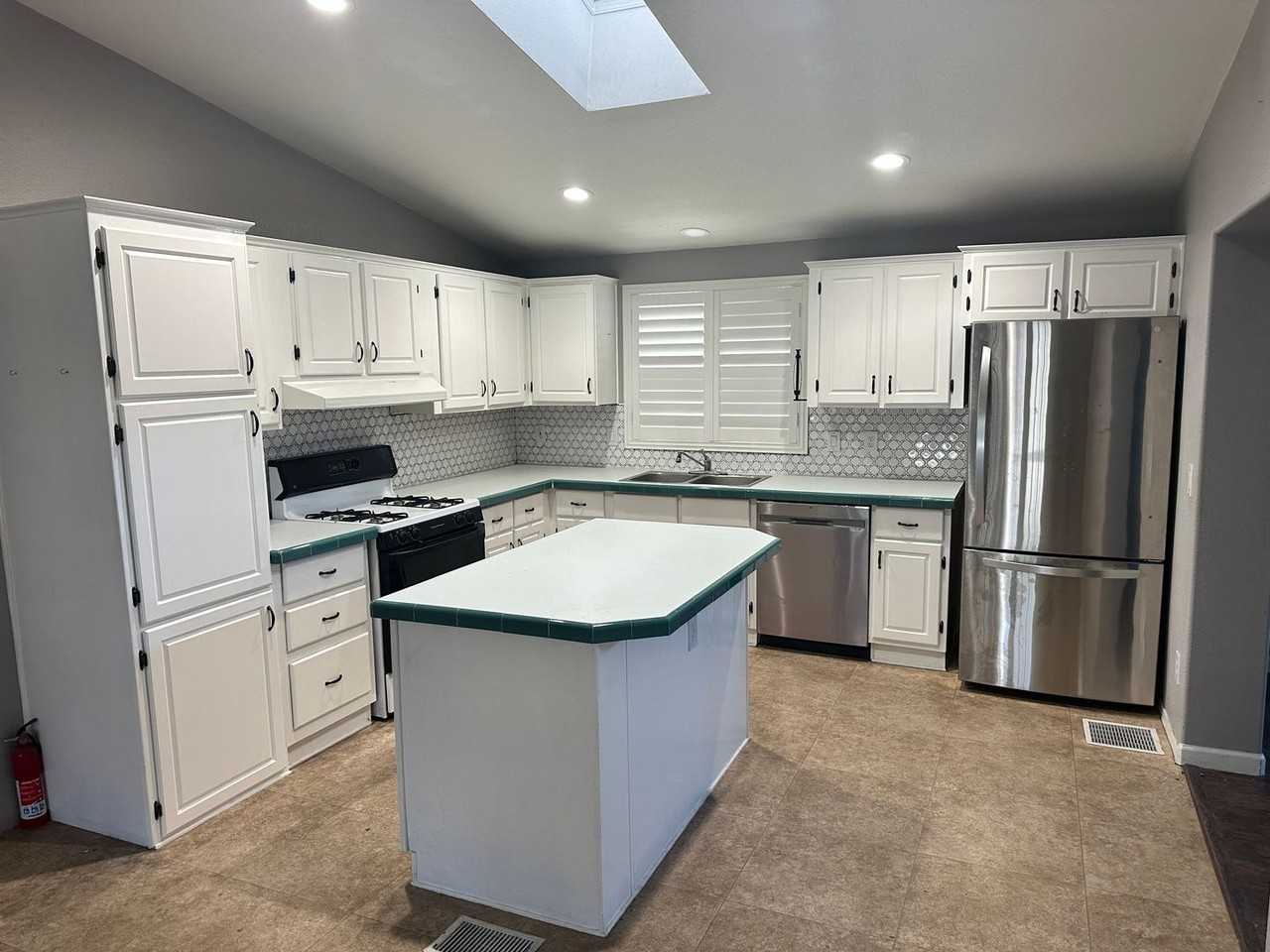 7251 E Balmoral Ave - Photo 5 of 10