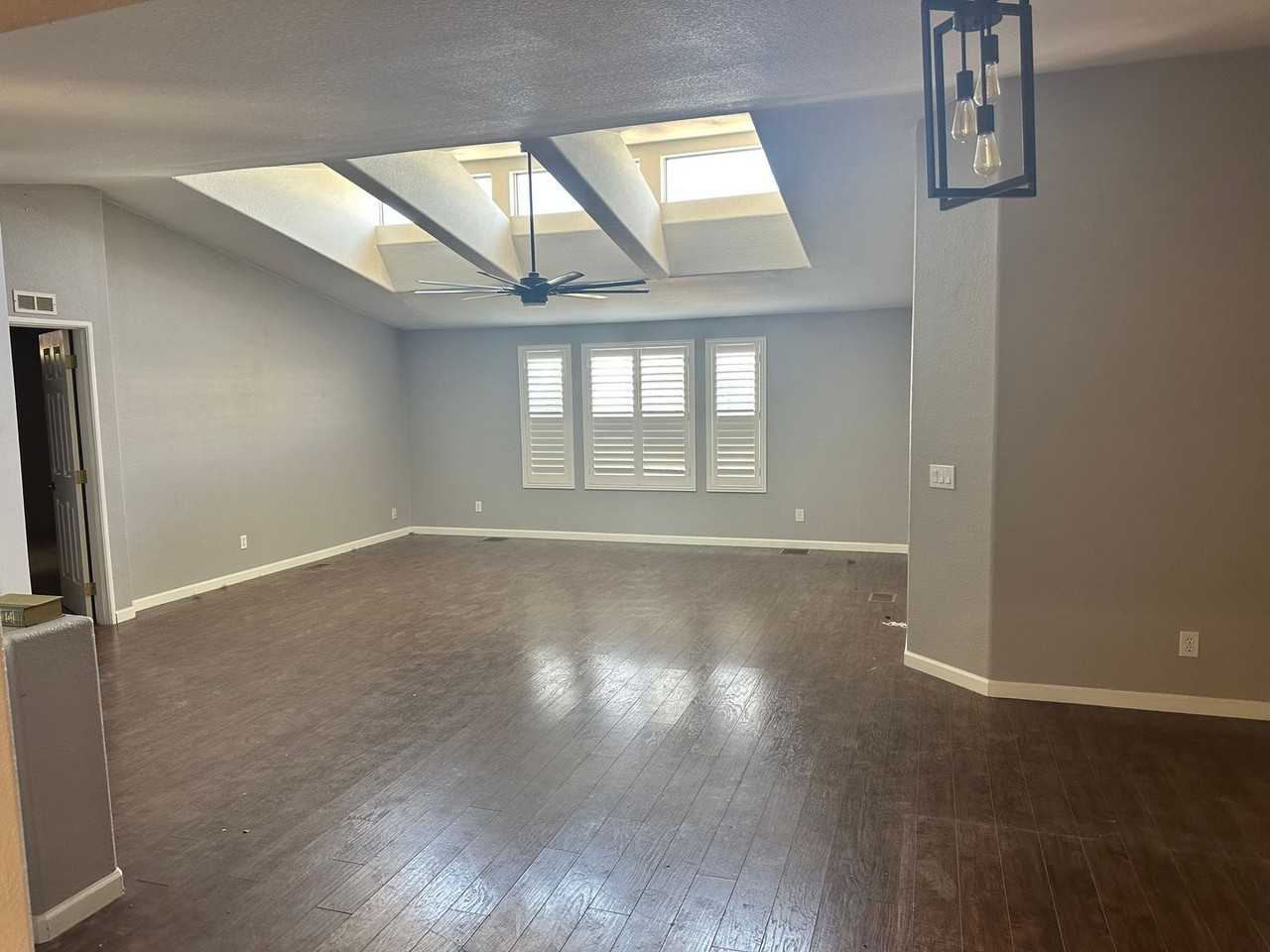 7251 E Balmoral Ave - Photo 6 of 10