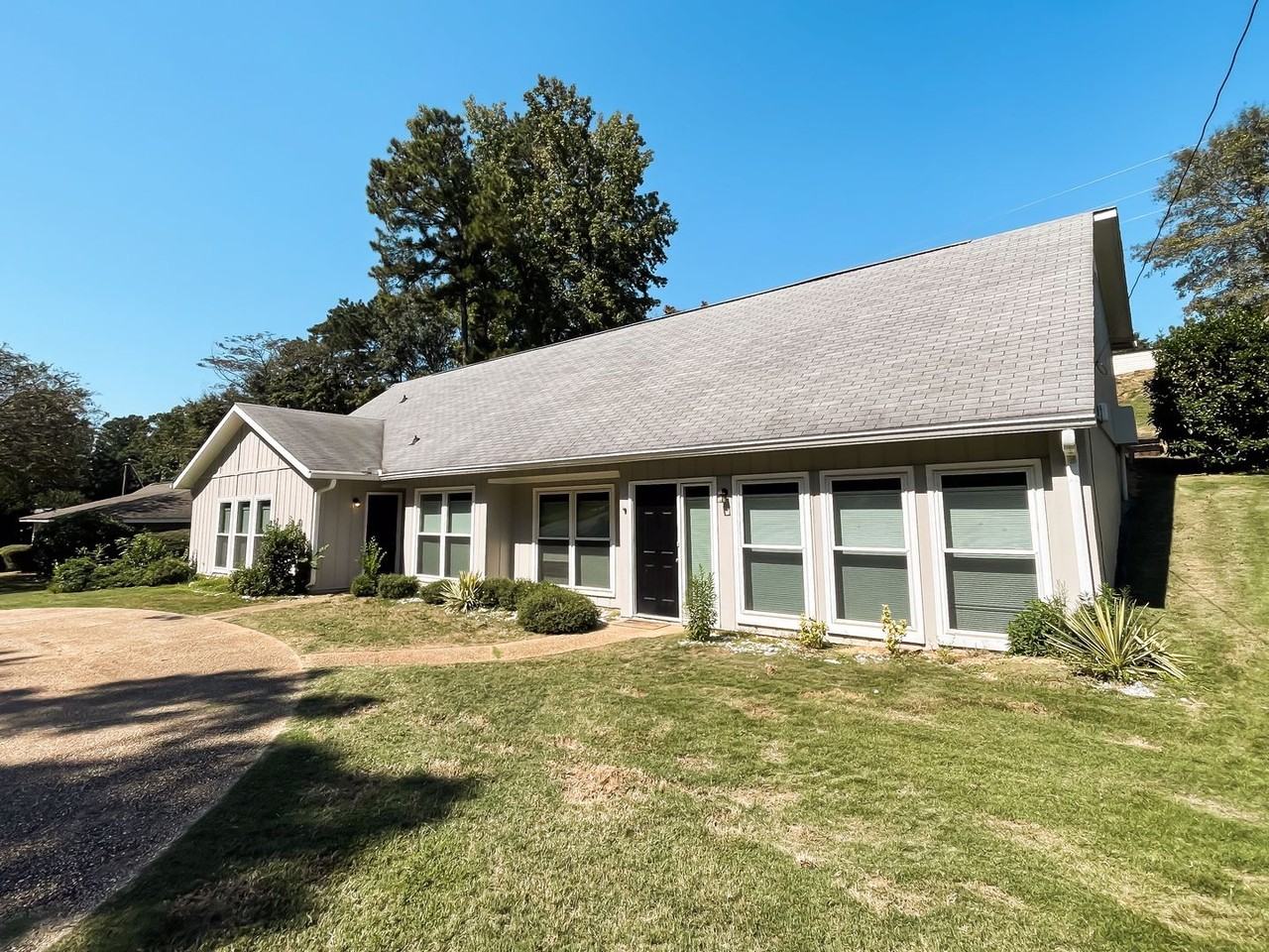 709 54th St - Photo 2 of 37