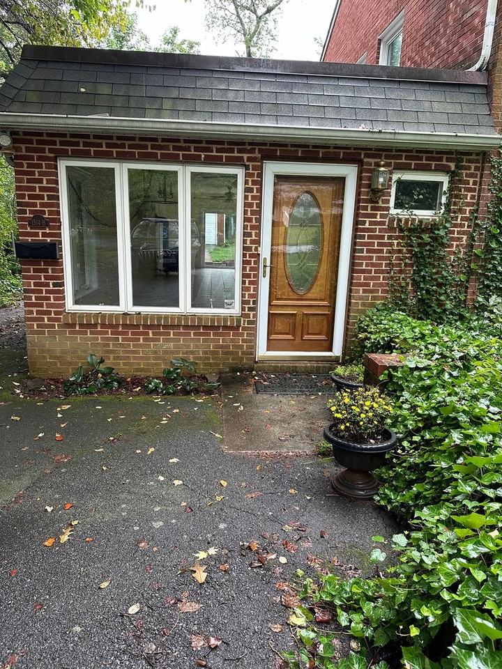 1514 Westwood Rd #B - Photo 2 of 13