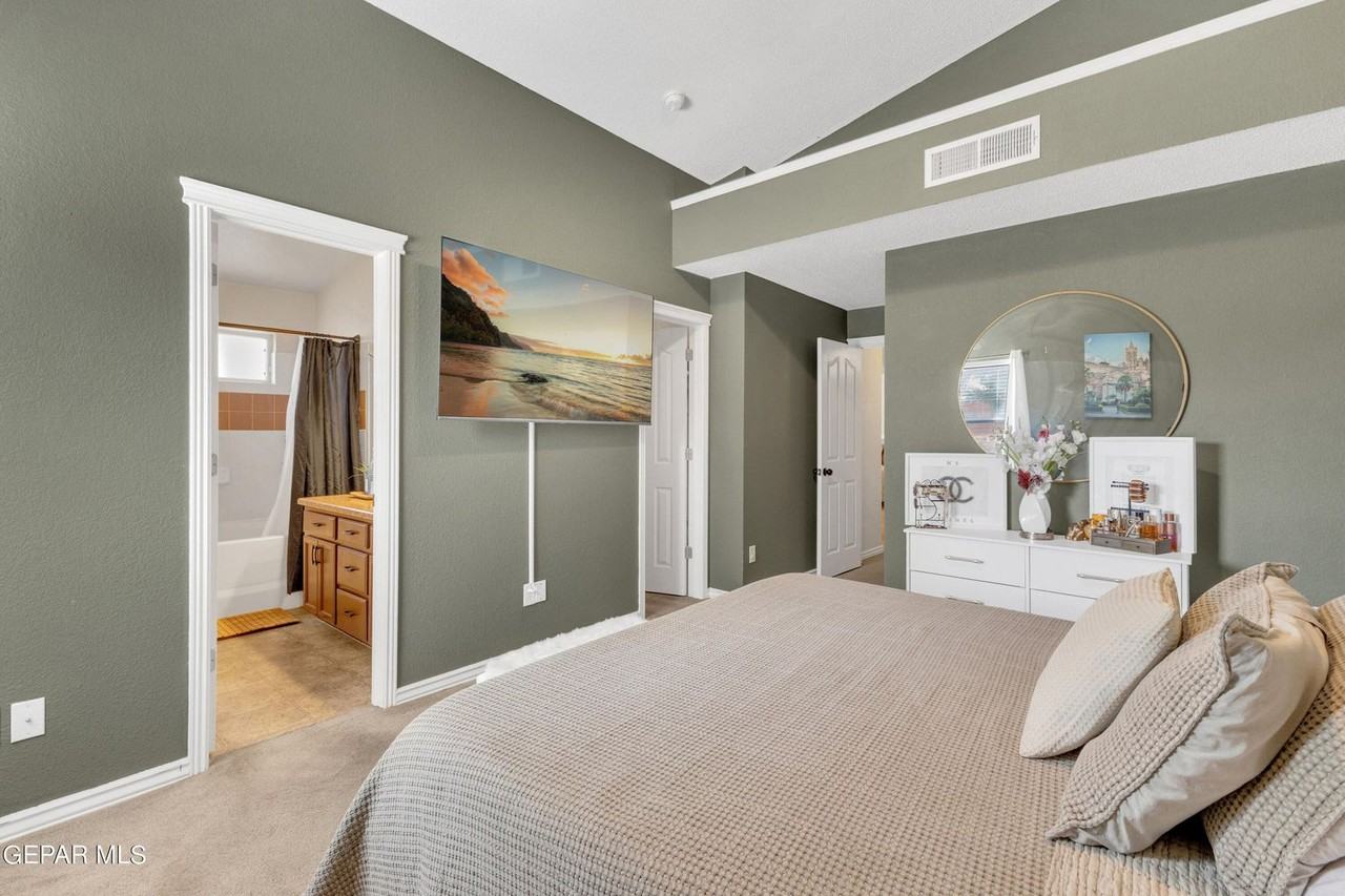 2924 Pino Blanco Pl - Photo 5 of 16