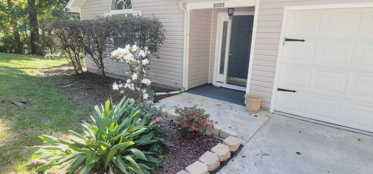 8005 Briarcreek Rd S - Photo 2 of 40