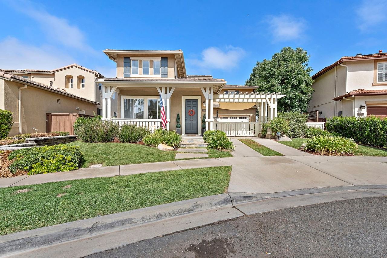 1785 Clover Tree Ct - Photo 2 of 37