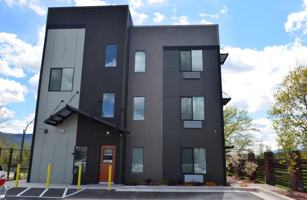 featured image of 515 Burton St