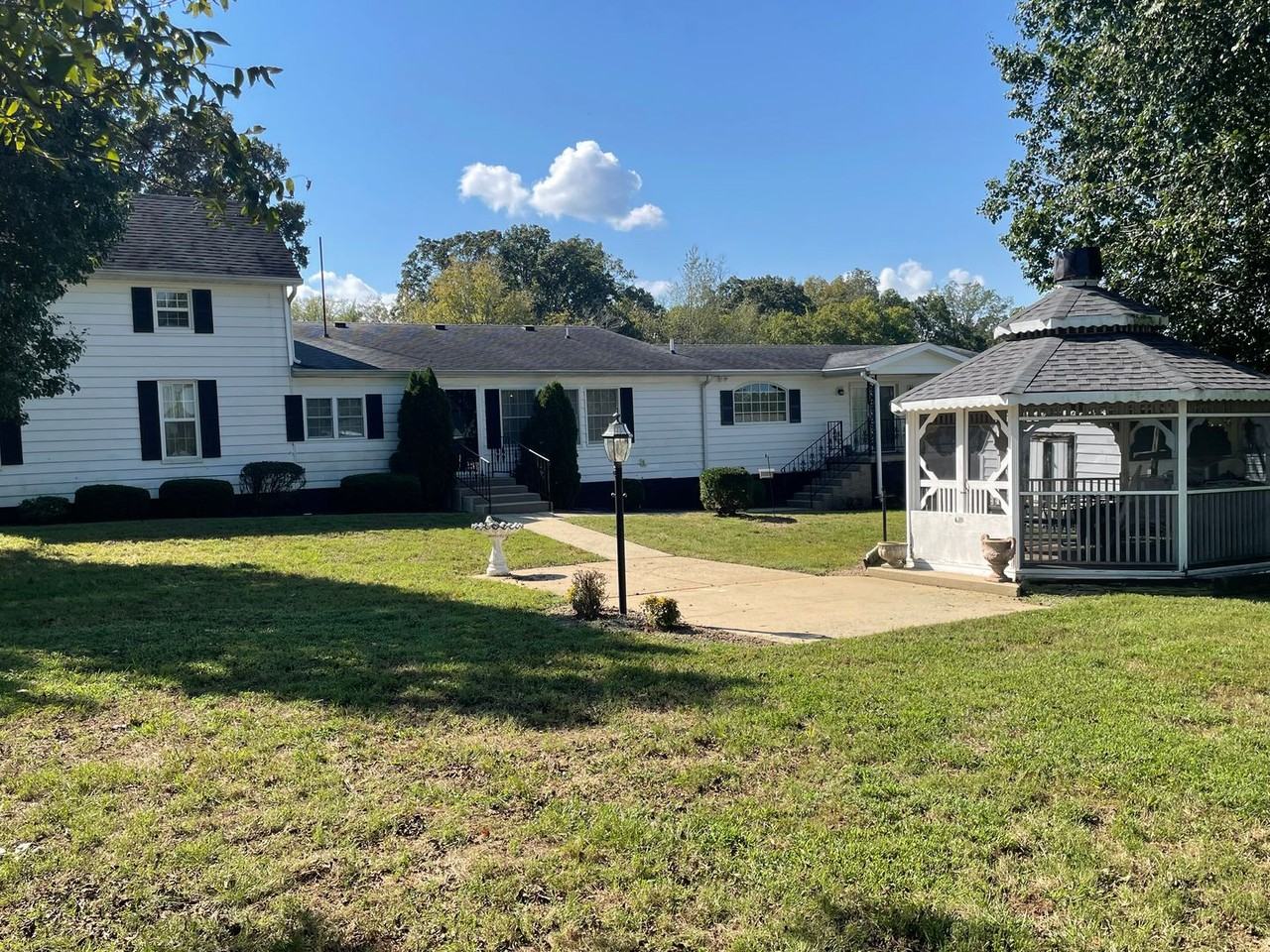 5319 Stuart Chapel Rd - Photo 3 of 25